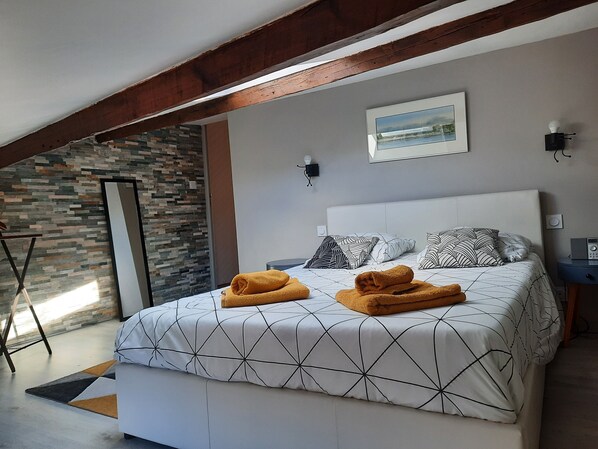 Chambre mansardée