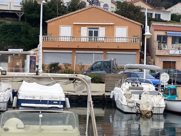 Marina