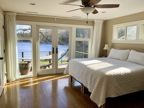 Master bedroom w/ king mattress on main level. Amazing views & access to deck!