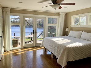 Master bedroom w/ king mattress on main level. Amazing views & access to deck!