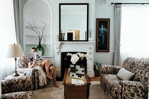 Shared Space - 'Banks Room'