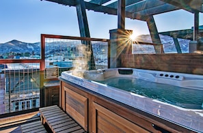 Bain à remous extérieur
