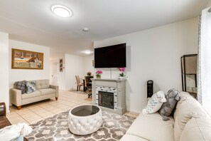 Living Room | Smart TV | Fireplace (Decorative Only) | Single-Story Unit