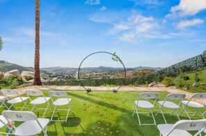 Say “I DO” at this amazing ceremony spot with endless views