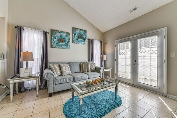 Charlotte Vacation Rental | 3BR | 2.5BA | 1,332 Sq Ft | 2 Steps to Enter