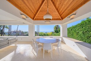 Outdoor Dining Area