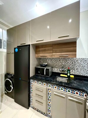 Full Stacked Kitchen with Amenities