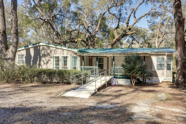 McAlpin Vacation Rental | 3BR | 2BA | 2,032 Sq Ft | Step-Free Access