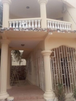 veranda