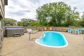 Private Pool