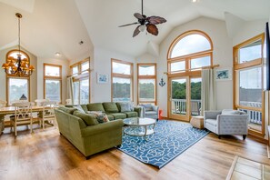 Top Level Living Area