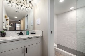 Spa like bathroom all brand new