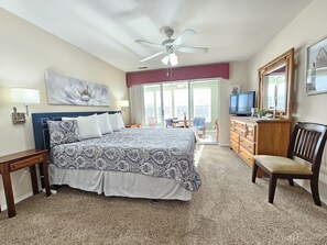 Spacious Master Bedroom with gorgeous view of the Thousand Hills Golf Course!