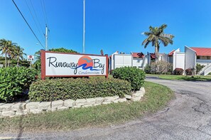 Entrance to Runaway Bay