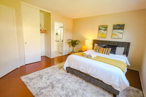 Queen size bed