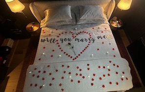 Add on an anniversary or wedding package when you book!
