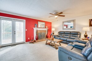 Living Room | Smart TV | Gas Fireplace | 2nd Floor