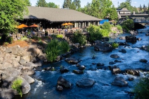 Immerse yourself in the unparalleled beauty of picturesque Central Oregon.