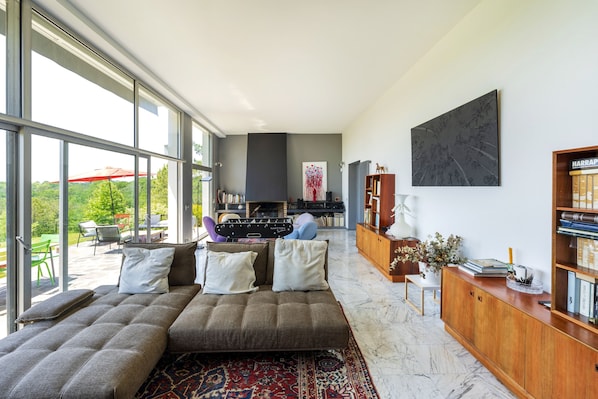 Living area