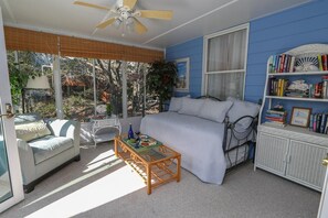 Sunroom 2021