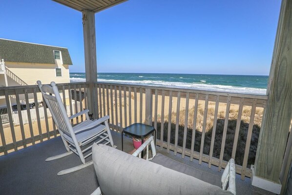 Oceanfront Outer Banks Vacation Rental 2022
