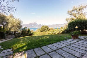 Garten [Sommer]