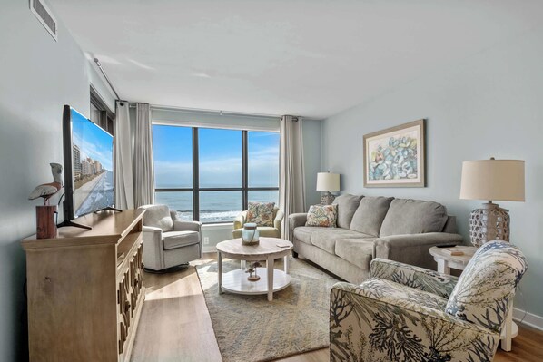 Welcome to the Windermere Beachfront Oasis...