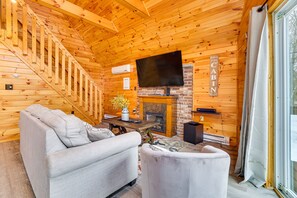 Living Room | Electric Fireplace | Access to Deck | 2nd Floor