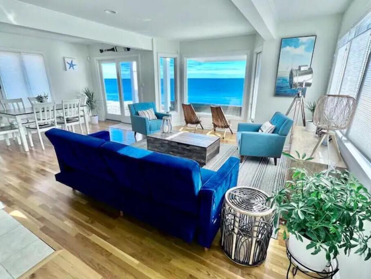 Soundscape Beachfront House!