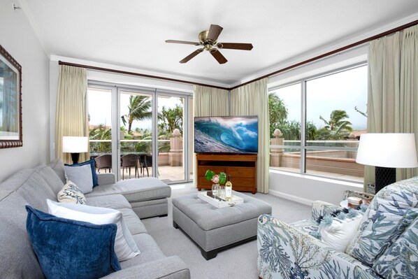 Where palm trees sway and comfort stays HKK-220