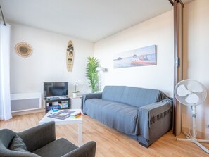 Meubles, Cadre, Canapé, Propriété, Confort, Bleu Azur, Bois, Plante D'Appartement, Design Intérieur, Salon