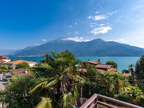 Ciel, L'Eau, Nuage, Montagne, Bleu Azur, Bâtiment, Végétation, Arecales, Lac, Cotiers Et Relief Océaniques