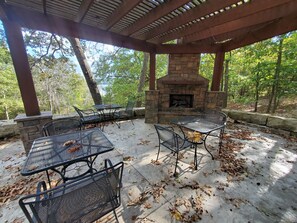 Large Patio with Propane Fireplace