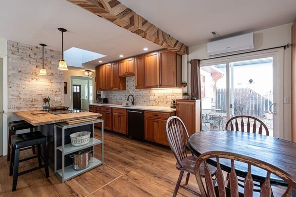 Private kitchen