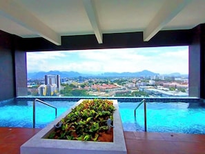 Rooftop pool