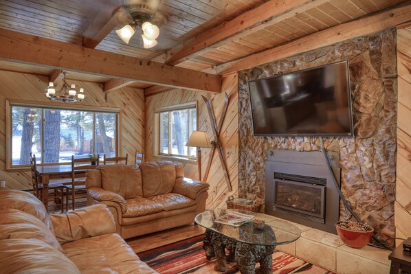 Gas Fireplace to Cozy up to! 