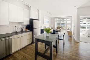 Herndon/Reston Reston 1 Bedroom Kitchen