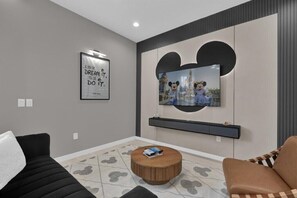 7518 Sunflower Circle (5).jpg