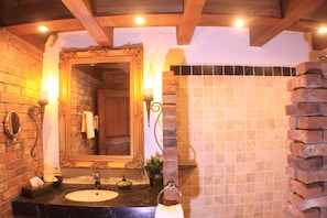Economy Apartment mit Balkon