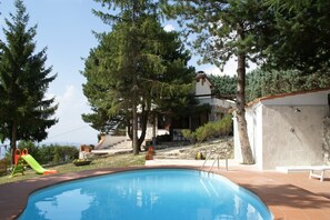 Piscine maison de vacances