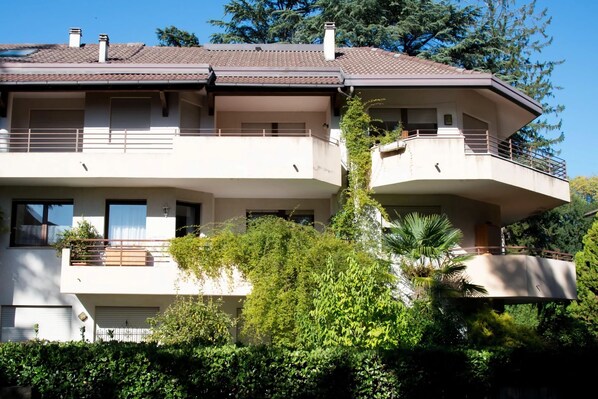 Extérieur maison de vacances [été]