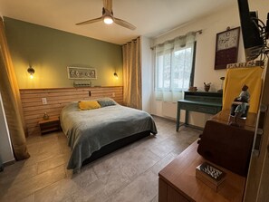 MAUBEC vacation rental villa for rent 4 bedrooms