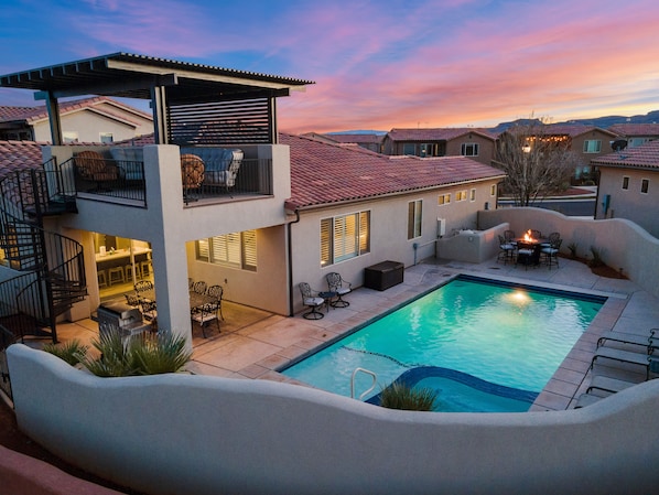 Private Pool and Hot Tub