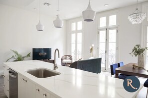 Eigene Küche