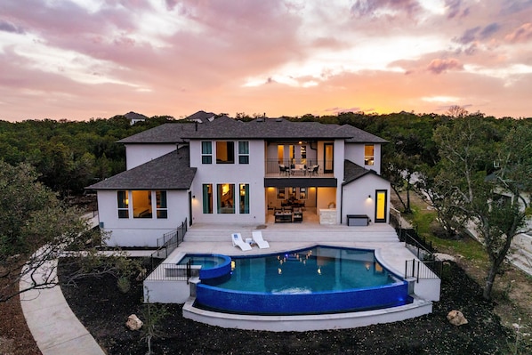 Outdoor Pool View - Walker Luxury Vacation Rentals