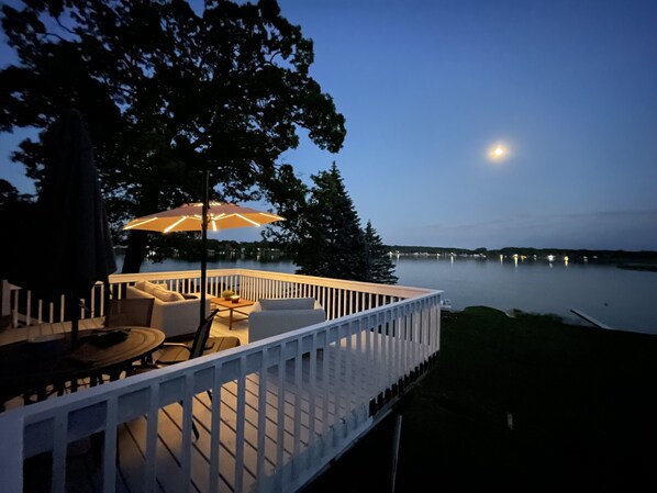 Evenings on the deck 