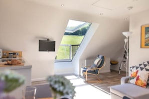Open the balcony window wide and let the sunshine flood in!