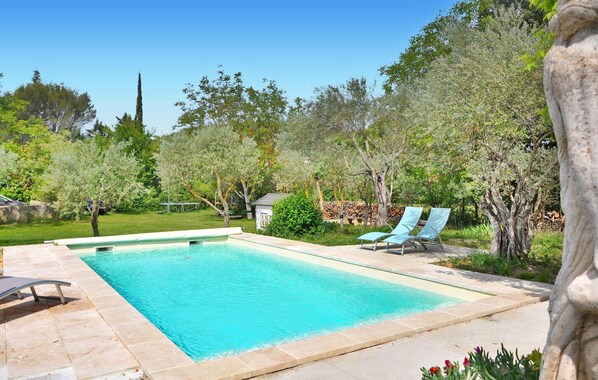 pool