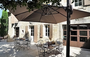 Restauration extérieure