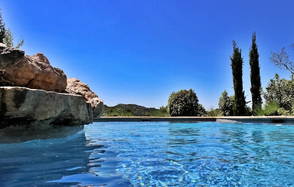 pool